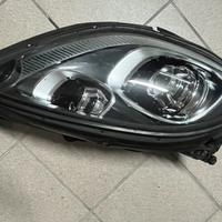 Faro ant sx porsche macan 2015