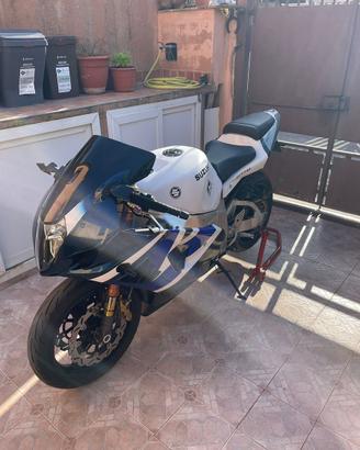 Suzuki gsxr 1000 k1 k2 iscritta asi