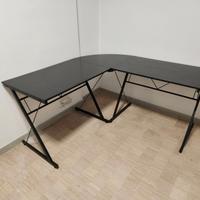 Scrivania angolare nera