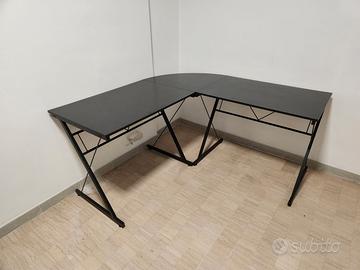 Scrivania angolare nera