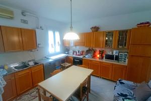 Villetta a schiera di 100 m² con 4 locali e box au