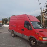 Furgone iveco daily tetto alto 35c15