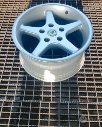 Bmw M3 E30 cerchi RACING DINAMICS
