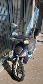 Motorino Kymco People 150 cc