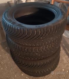 4 pneumatici invernali