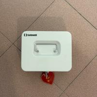 Mini cassaforte a chiave