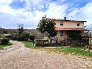 CASA INDIPENDENTE A ACQUASPARTA