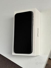 Apple Iphone 11 nero 128gb DOPPIA SIM FISICA A2223
