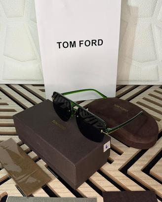 Occhiali da sole Tom Ford neri con custodia