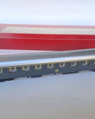 Carrozza di 1 classe FS, Rivarossi 1/80