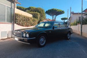 Jaguar XJ6
