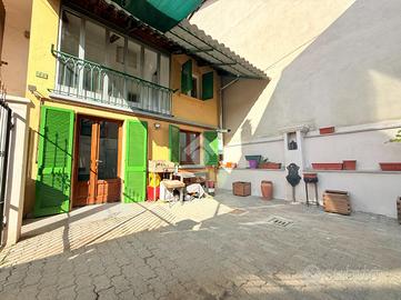 CASA DI CORTE A CASTELLAMONTE