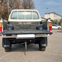 TOYOTA HILUX LN105 2.4 