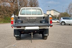 TOYOTA HILUX LN105 2.4 