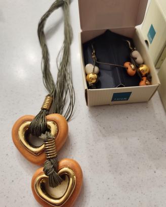 Collana orecchini e anello