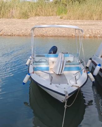 Open 5,20 m Yamaha F40 4T + carrello stradale
