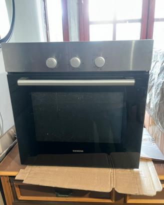 FORNO ELETTRICO CUCINA INCASSO VENTILATO SIEMENS t