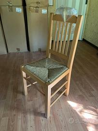 Sedie nuove in legno con seduta impagliata