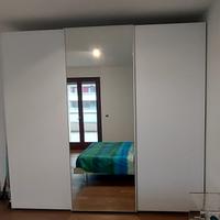 Armadio bianco 3 ante con specchio 