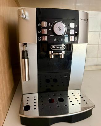 Macchina per caffè Delonghi S