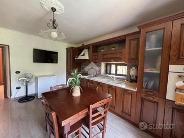 CASA SEMINDIPENDENTE A GIFFONI SEI CASALI