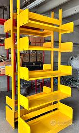 Libreria Lips Vago, con bulloni originali marchio