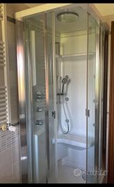 Doccia con idromassaggio