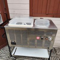 carrello mantecatore gelato e espositore 4 gusti