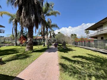 Appartamento Aci Catena [Cod. rif 1065VRG]