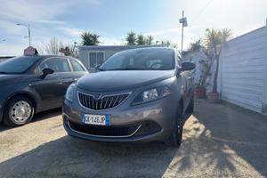Lancia Ypsilon 1.0 FireFly 5 porte S&S Hybrid Silv