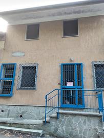 Privato vende