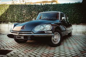 Citroen DS Pallas 2.3 Iniez. | Restauro completo