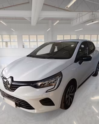 RENAULT CLIO 1.6 HYBRID E-TECH 67KW EQUILIBRE 5 PO