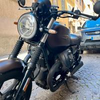 Moto Guzzi V7III Stone Night Pack ABS