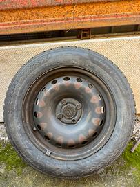 Gomme invernali Hankook 185/65 R15 cerchi in ferro
