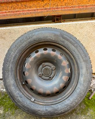 Gomme invernali Hankook 185/65 R15 cerchi in ferro