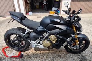 DUCATI STREETFIGHTER V4S