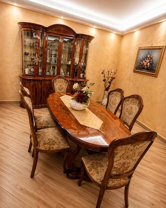 Sala da pranzo in piuma di noce – Tavolo + 6 sedie
