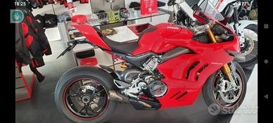 ducati Panigale v4