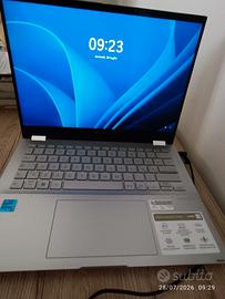 Notebook ASUS touch screen mai usato