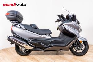 SUZUKI BURGMAN 650 - 2018