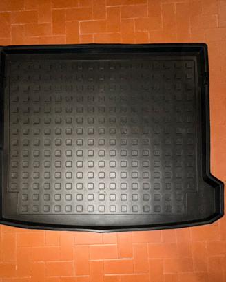 Vasca per bagagliaio Mercedes CLC