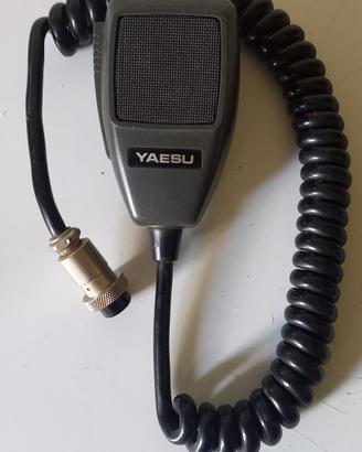Microfono yaesu YM47