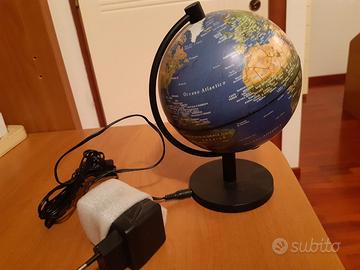 Mappamondo da tavolo