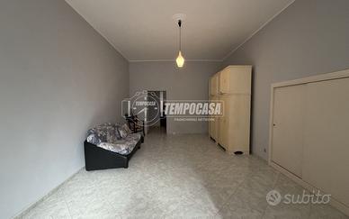 Splendido palazzotto indipendente con cortile, can