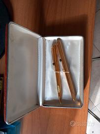 Penna stilografica e penna placcate oro