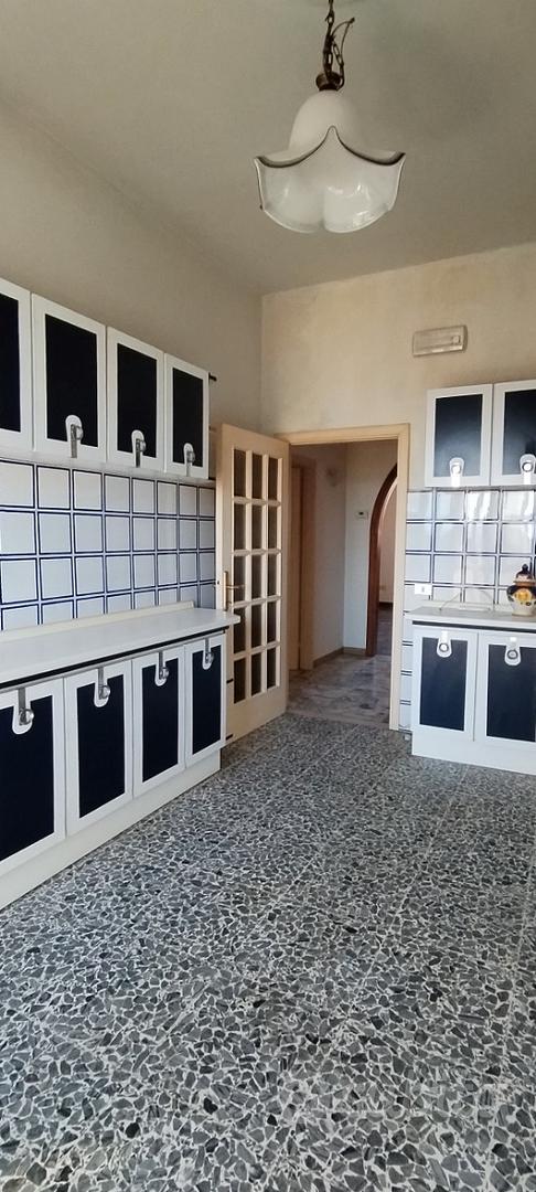 Appartamento oltre garage esclusivo - Vista 3