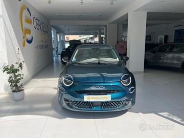 FIAT 600 Hybrid 100 CV DCT MHEV La Prima TUA A 2