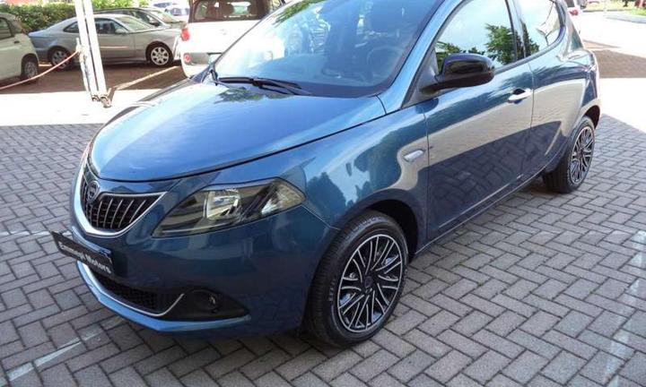LANCIA Ypsilon 1.0 FireFly 5 porte S&S Hybrid Ec