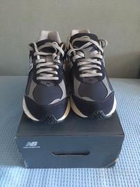 New Balance 2002R blue